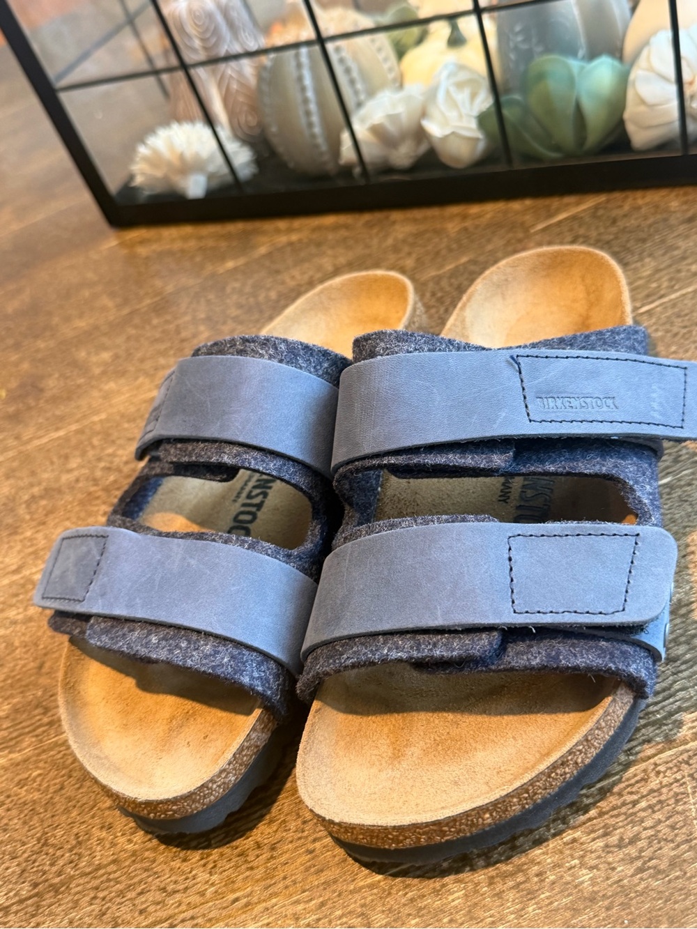 New Birkenstock Uji Natural Felt (Wool) and Leather Navy Two-Strap Sandals 36
